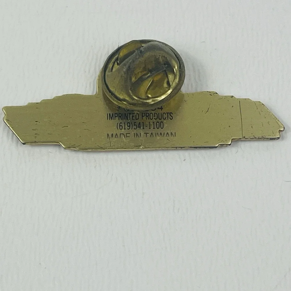 Vintage Budweiser pin Classic American Lager Hat Lapel Tie Pin